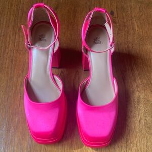 Wild Fable Pink Platform Pumps size 9